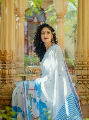 Tree of Life Pure Linen Saree
