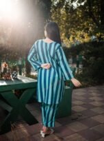 AZURE-TIGER-PRINT3
