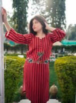 MAROON-TIGER-PRINT5
