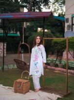PINK-OASIS-WITH-TULIP-PANTS5