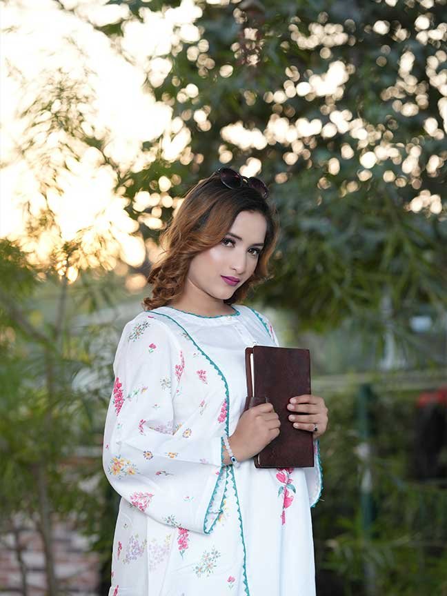 Sunlit Petal Choga Set